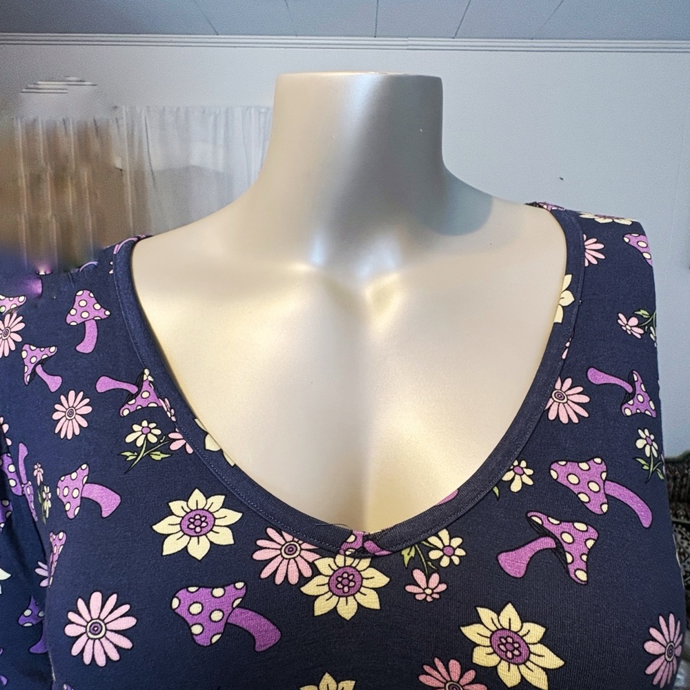 NWT Rue21: Floral Navy Women's Mini Dress - Picture 2 of 12